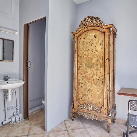 Le Petit Borda Hotell Paris Exteriör bild